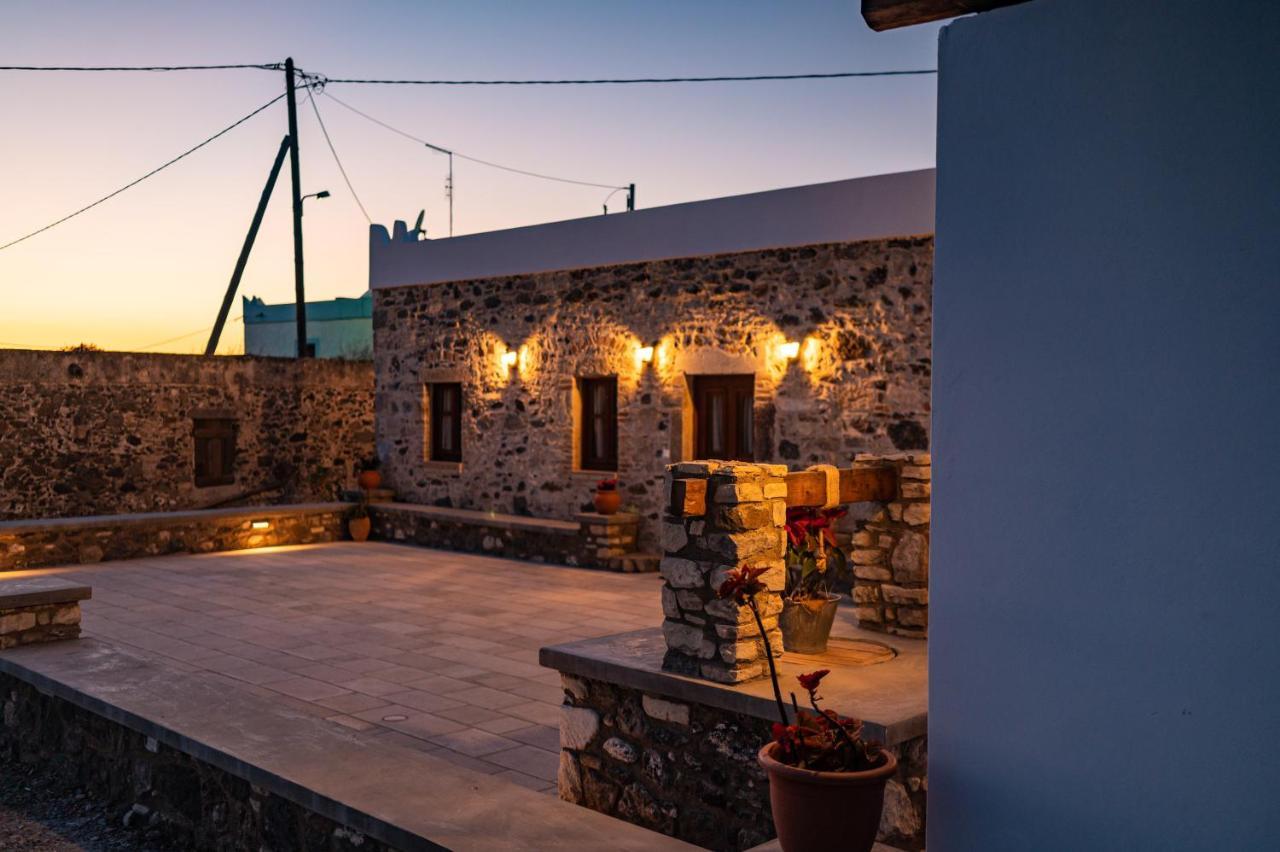 Paradisi Stone House คอสทาวน์ ภายนอก รูปภาพ