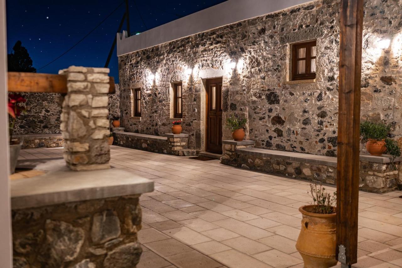 Paradisi Stone House คอสทาวน์ ภายนอก รูปภาพ