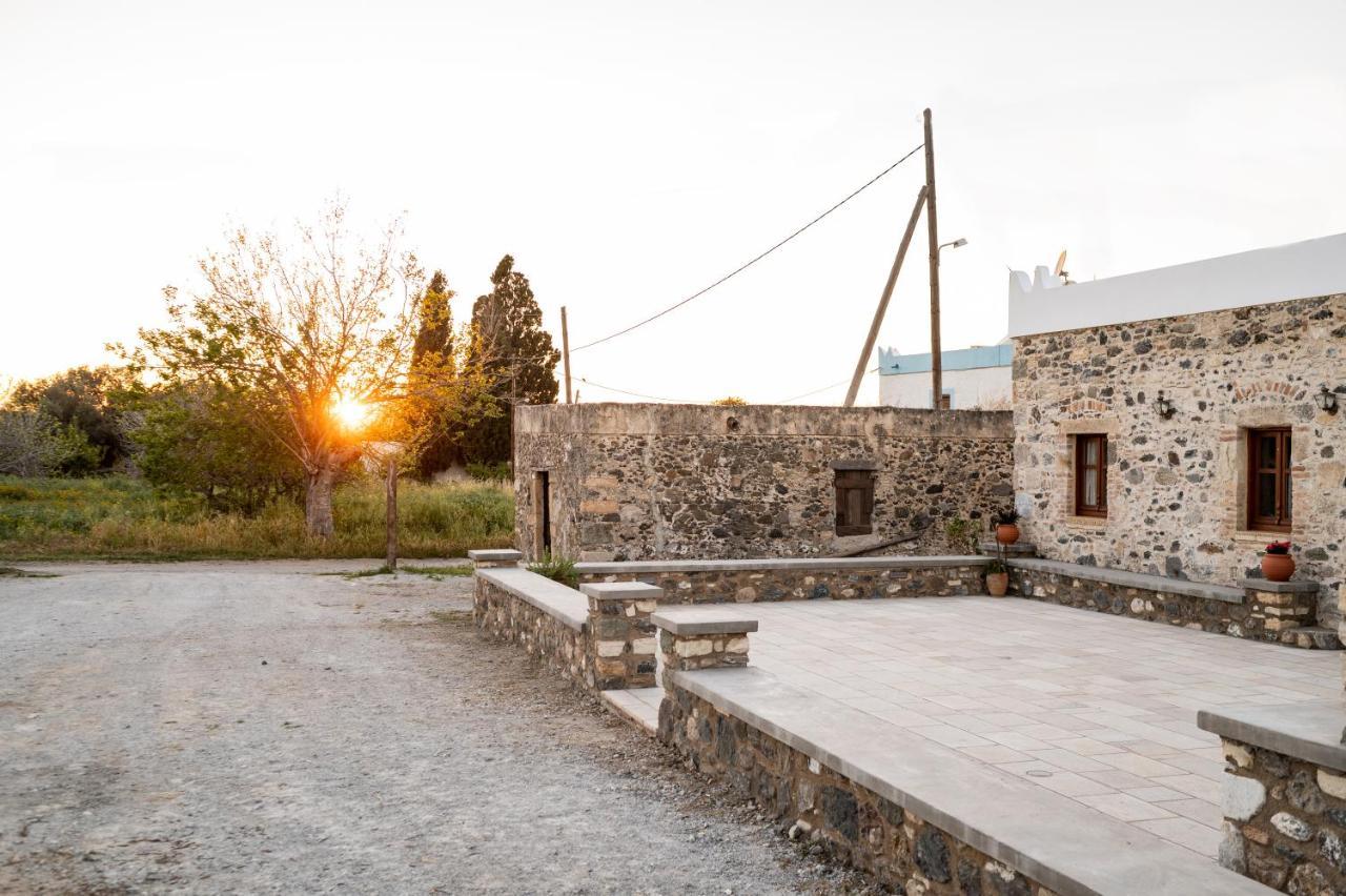 Paradisi Stone House คอสทาวน์ ภายนอก รูปภาพ