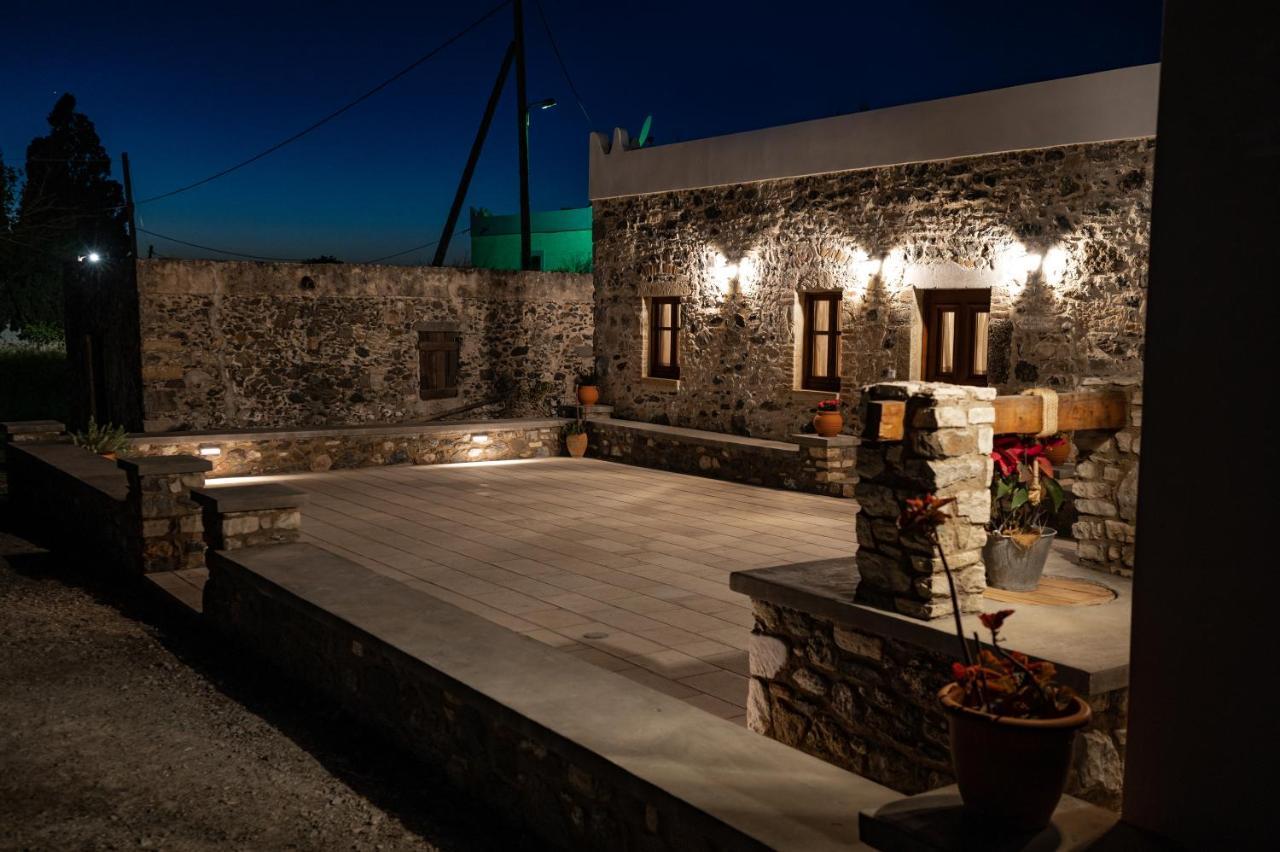 Paradisi Stone House คอสทาวน์ ภายนอก รูปภาพ