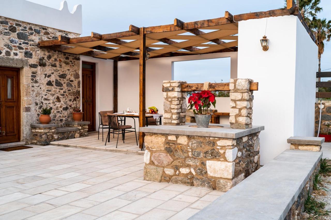 Paradisi Stone House คอสทาวน์ ภายนอก รูปภาพ